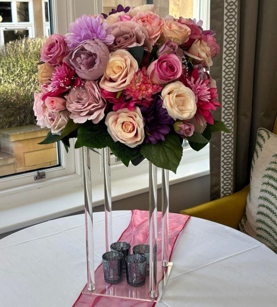mtohire's tweet image. Loving the pink tones ❤️ with the Sweet Cart, Florals &amp;amp; Post Box for a Rustic Charm 🥰
#rusticweddingstyle #weddingdecoridea #venuedecoration #eventdecorators #weddingdecorators #creativeweddings #themedwedding #weddingdecorationideas #eventdetails #rustictheme