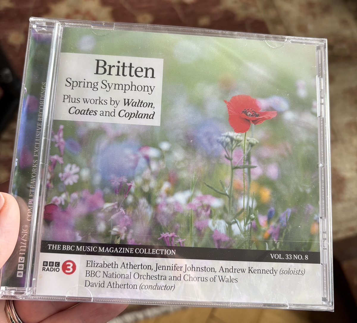 ElizAthertonSop's tweet photo. Haven’t listened yet, but a live performance I did back when pregnant with my 11yr-old is on the front cover of @MusicMagazine this month: #Britten’s #SpringSymphony with @BBCNOW. 🎶 #HappyMemories
Worth getting hold of for the gorgeous CD cover alone! 😂
https://t.co/1rnsEHl3tH https://t.co/CQDmQKYbr7