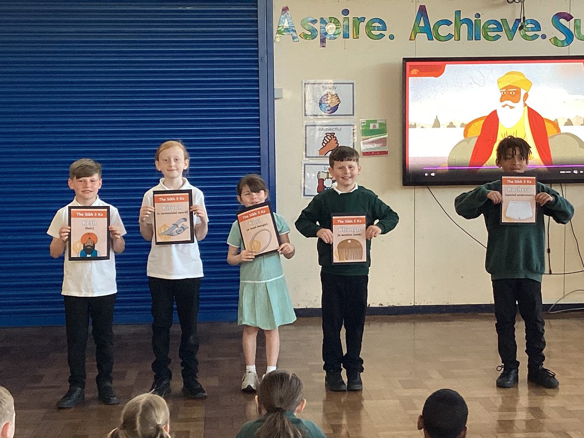 Yesterday we learnt about Vaisakhi! We explored the Sikh festival and the importance of the 5 K’s! Pupils loved learning about the Khalsa and the Panj Pyare! <a href="/TeamManorGreen/">Manor Green Primary #ReadyRespectfulSafe</a>