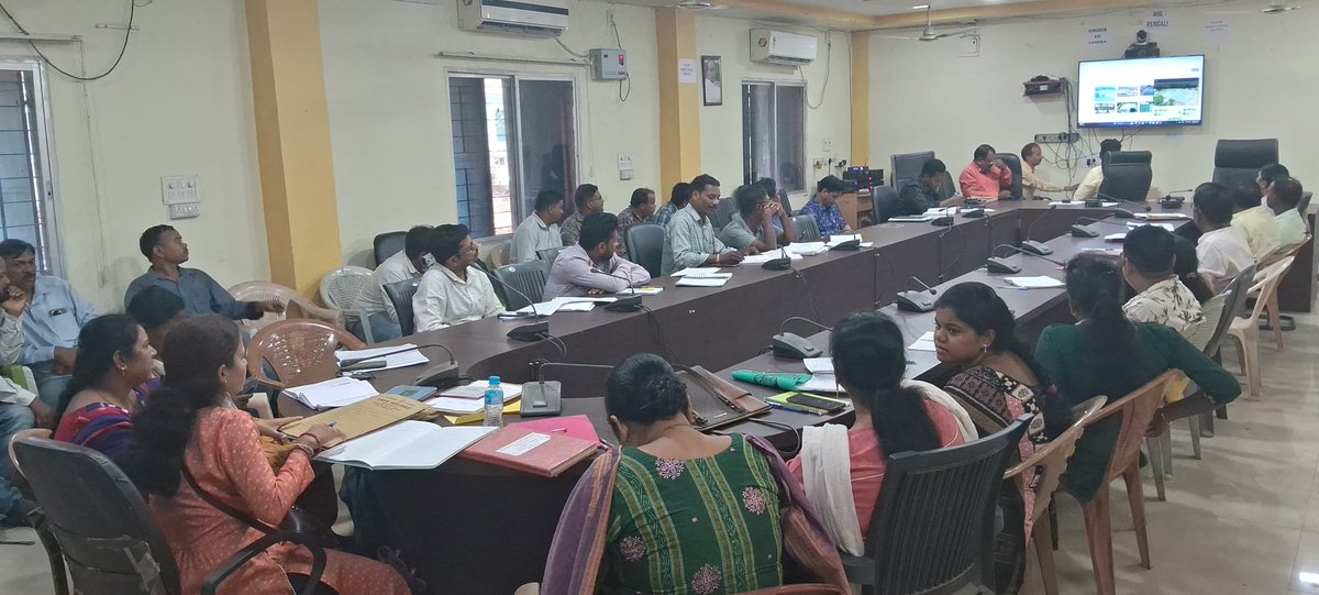 Weekly Review Meeting of Rengali Block on Dt-25.04.2025.