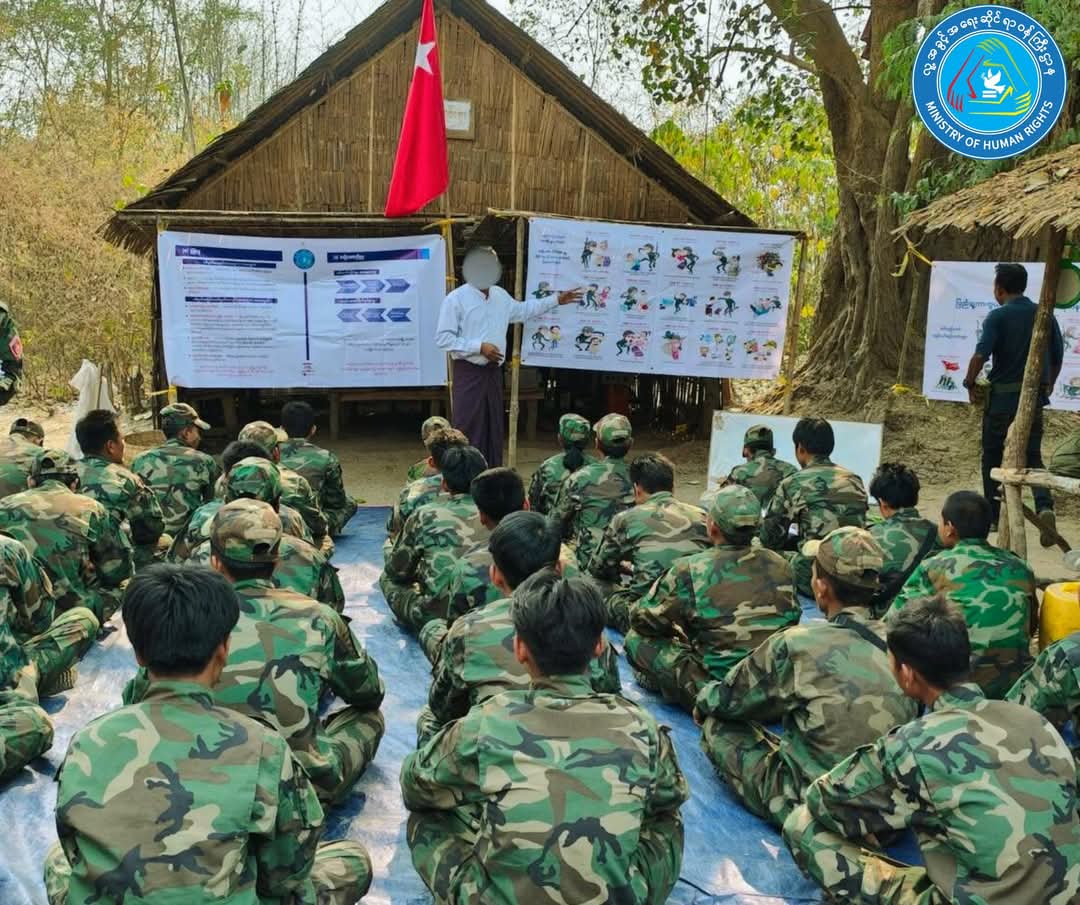 naingnaingaung's tweet image. The Ministry of Human Rights under the National Unity Government said they conducted military code of conduct training for PDF soldiers and 41 other trainees in Seik Phyu Township, Magway Region.
#COC
#MOHR
#2025Apr25Coup
#WhatsHappeningInMyanmar