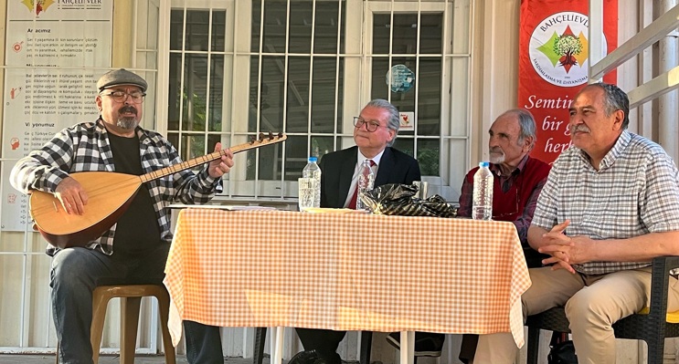 Bahçelievler Yardımlaşma Ve Dayanışma Derneğinde Bir Akşam Üstü <a href="/NebihNafile/">Nebih Nafile</a> 
hataygazetesi.com/ilce-haberleri…