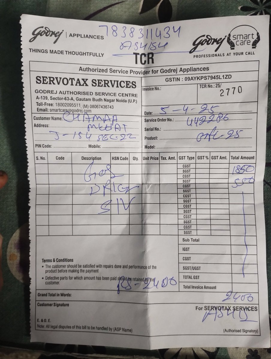 BagamberMehta's tweet photo. We call to Mr. Ashish, again he visit our place and now he told us that you have to pay 3800/- more.
For same I am regularly calling to CC team and Godrej supervisor(Lata-7290898738), but no one is trying to rectify our issue.
Is this the way Godrej treat there customer. https://t.co/gMO4FCmirr