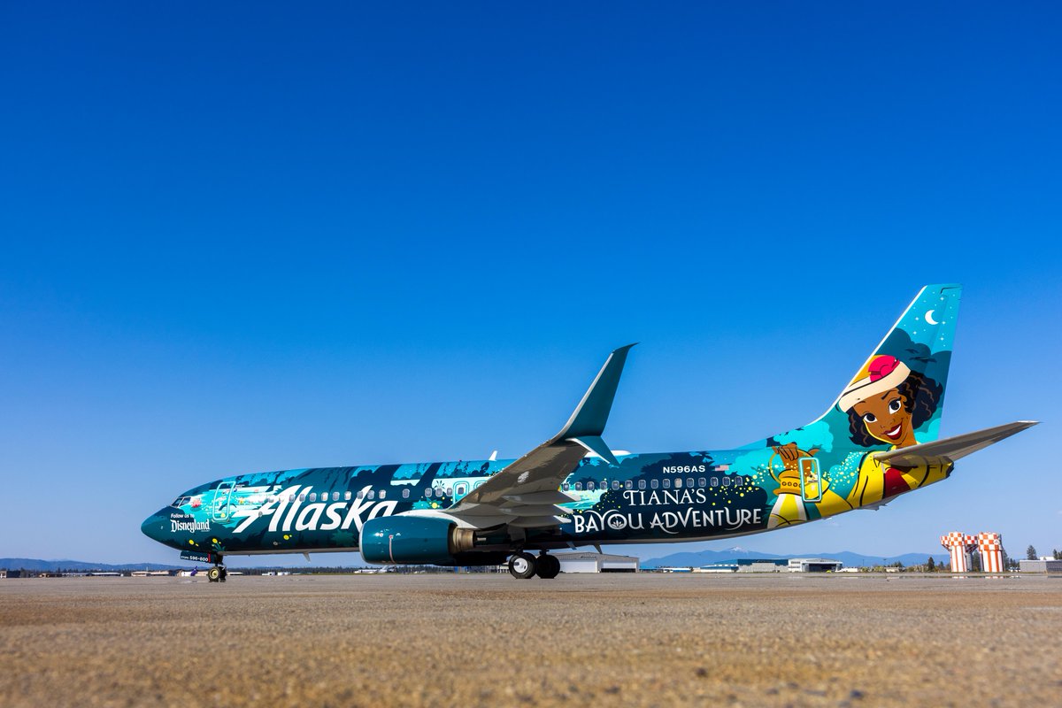 DisneyParks's tweet photo. Attention adventurers! ✈️ We have our first look at the Princess Tiana-themed plane from @AlaskaAir and @Disneyland Resort. https://t.co/AHxqOVBaJK