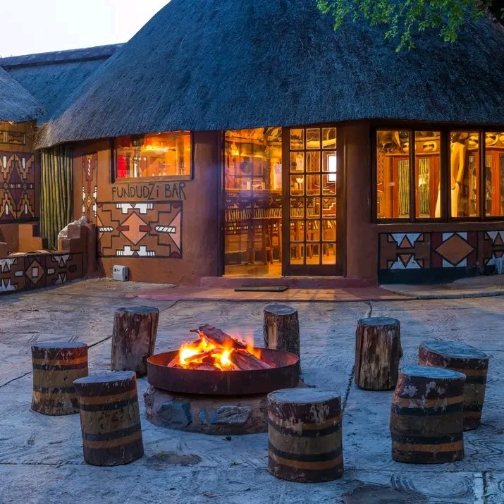 Letstravel65943's tweet photo. Lesedi Cultural Village ⭐️⭐️⭐️⭐️⭐️

For more information click here:

https://t.co/QRVsOZ8P7g
#VATIncrease
#letstravelafrica 
#takethejourneywithUS 
https://t.co/70eSp0ICA4 https://t.co/XVYbhpzWQQ