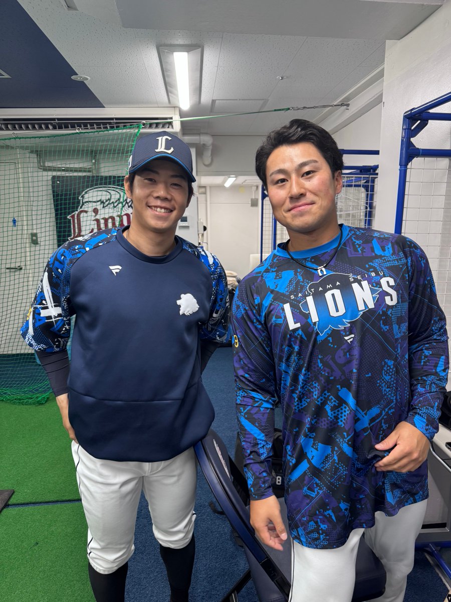 lions_official's tweet photo. 「ダブル聖弥で撮りました！」と #元山飛優 選手が撮影した写真をどうぞ！

#松原聖弥 選手
#渡部聖弥 選手

#埼玉西武ライオンズ #seibulions #ALLONE https://t.co/pEBblzk52X