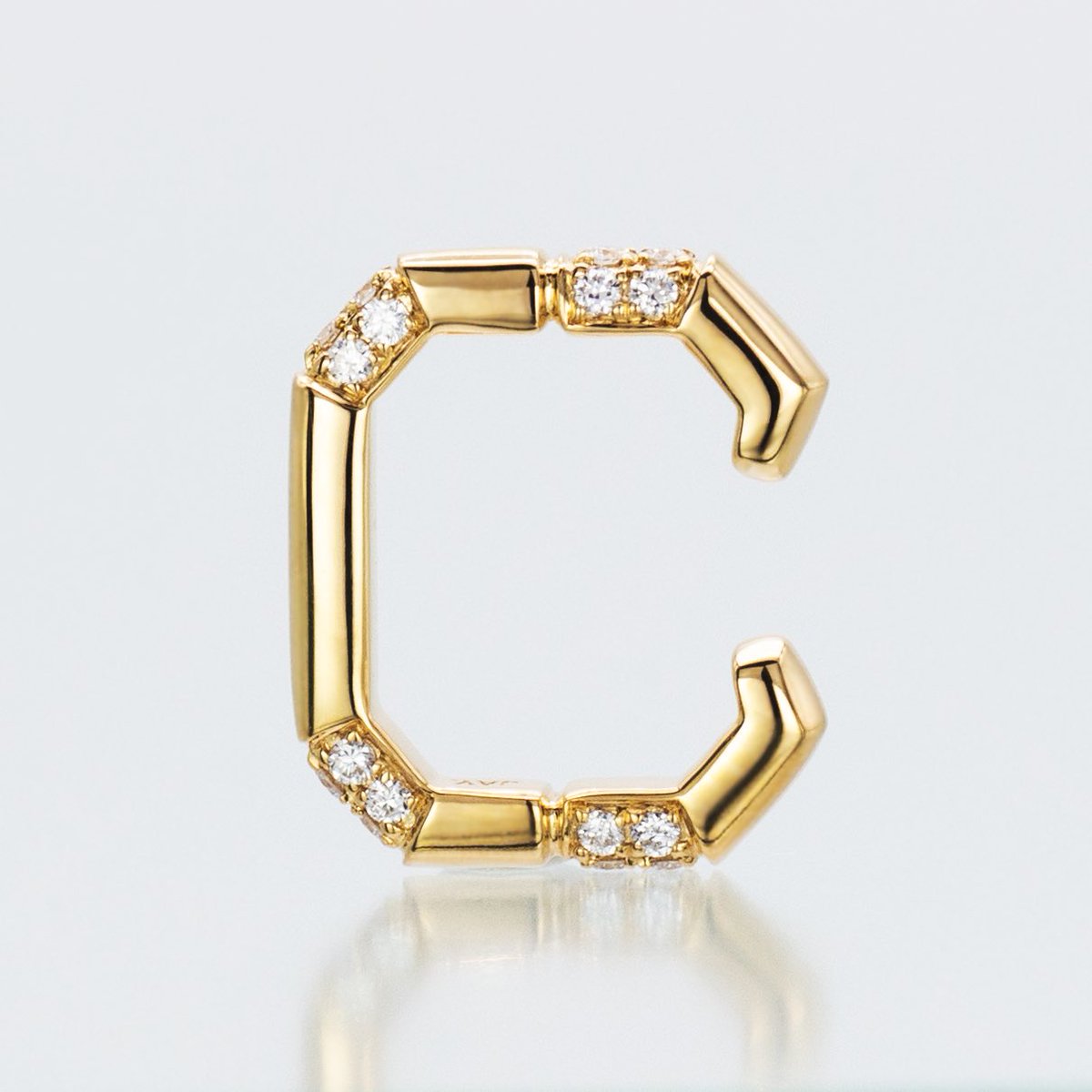 平均単価50万弱のイヤカフをつくりました