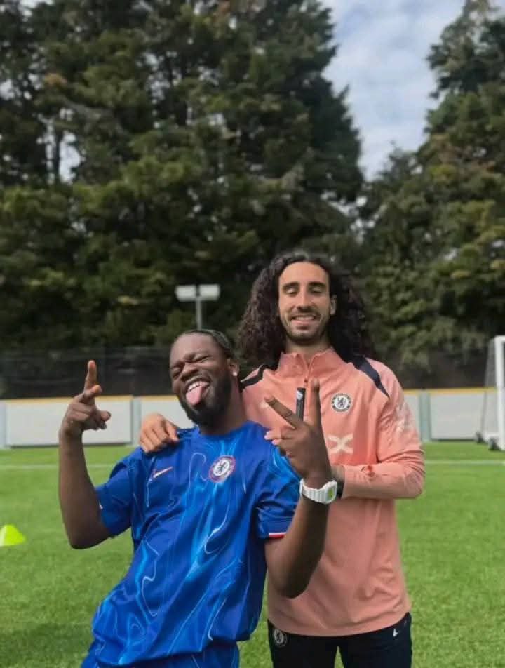 valyschelsea's tweet photo. BRODA SHAGGI AT COBHAM TRAINING CENTER 💙 https://t.co/eWID7OL1fj