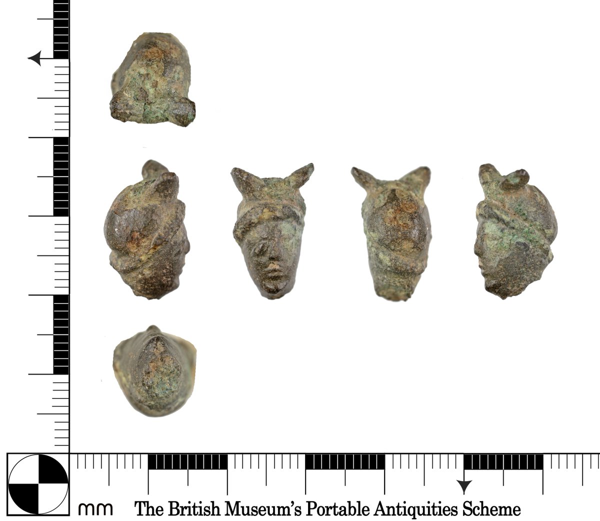YORYM_FLO's tweet image. Mercury is a common Roman deity found as a figurine in Britain. Though widespread, they are concentrated across southern England. God of merchants & travellers, & messenger of the gods, Mercury is shown with winged boots, money bag & caduceus. #FindsFriday finds.org.uk/database/artef…