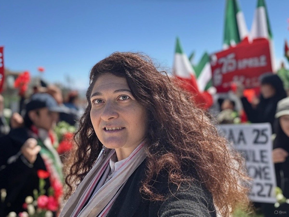 AntonellaNapoli's tweet image. Con sobrietà ricordo che il #25aprile non celebriamo solo l'insurrezione dei #partigiani, ma anche la sconfitta della tirannia #nazifascista. Un pezzo d'Italia, dopo aver iniziato la guerra dalla parte sbagliata, ha avuto il coraggio di combattere e morire dalla parte giusta.