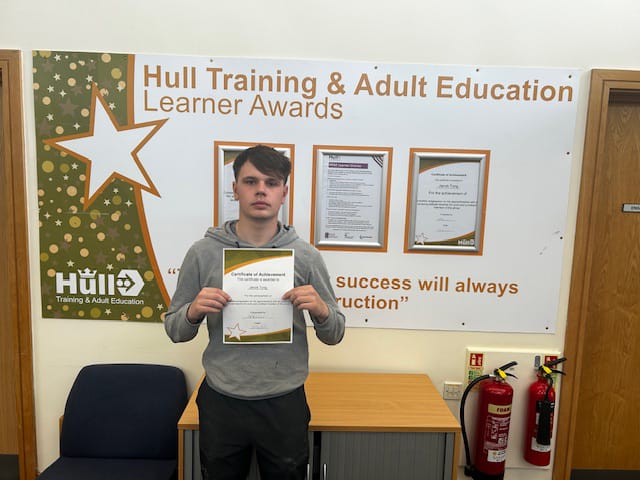 JP Developers Ltd (@jpdevelopers1) on Twitter photo Always nice to see our apprentices doing well with their College based learning. Congratulations to Jacob on his 'Apprentice of the Month' award from <a href="/HCCTraining/">Hull Training and Adult Education</a> . It has been great to see his knowledge and skills develop in Joinery over the last 9 months. Always nice to see our apprentices doing well with their College based learning. Congratulations to Jacob on his 'Apprentice of the Month' award from <a href="/HCCTraining/">Hull Training and Adult Education</a> . It has been great to see his knowledge and skills develop in Joinery over the last 9 months.