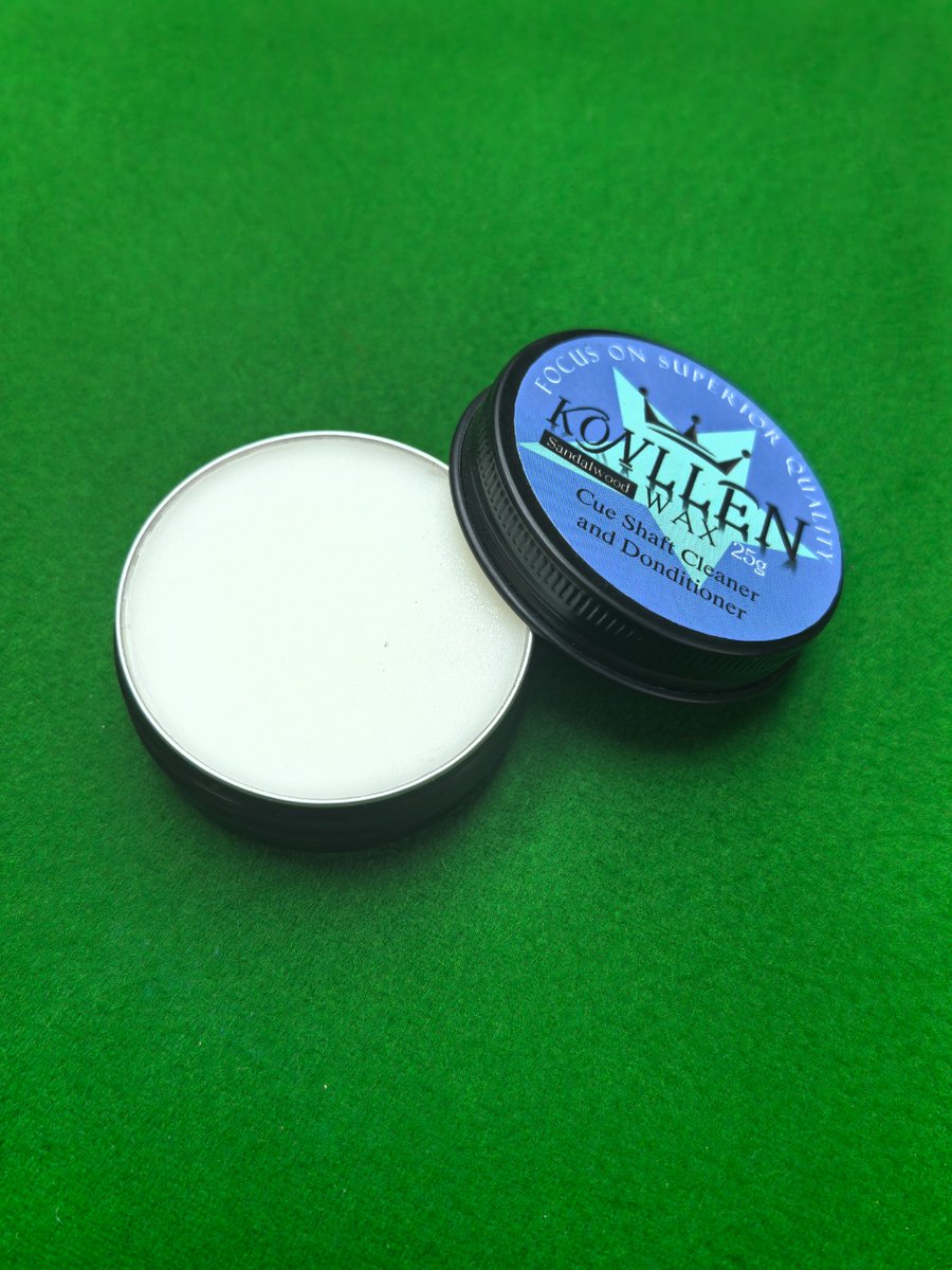 KonllenJ86968's tweet image. 湿気や汚れに強いキューワックスと、古い汚れを数秒で拭き取れるクリーニングパウダー。この組み合わせでキューを瞬時に工場出荷時の状態に戻せます！
#Konllen #ビリヤード用品 #キューアクセサリー #天然蜜蝋 #オリーブオイル #サンダルウッド/無香料オプション #半固形テクスチャ #滑らかで長持ち