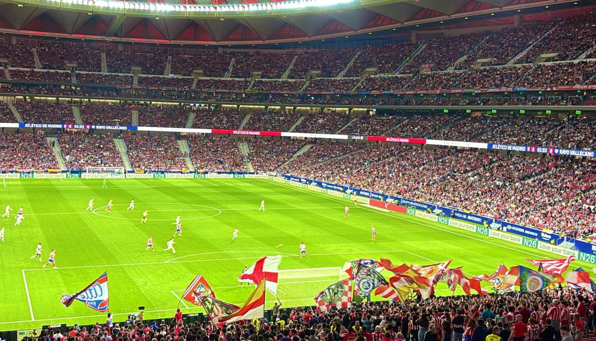 Alberto20524112's tweet image. LO ÚNICO QUE QUEDA HONRAR EL ESCUDO DEL ALETICO DE MADRID.
SOLO ATM
SOLO FA