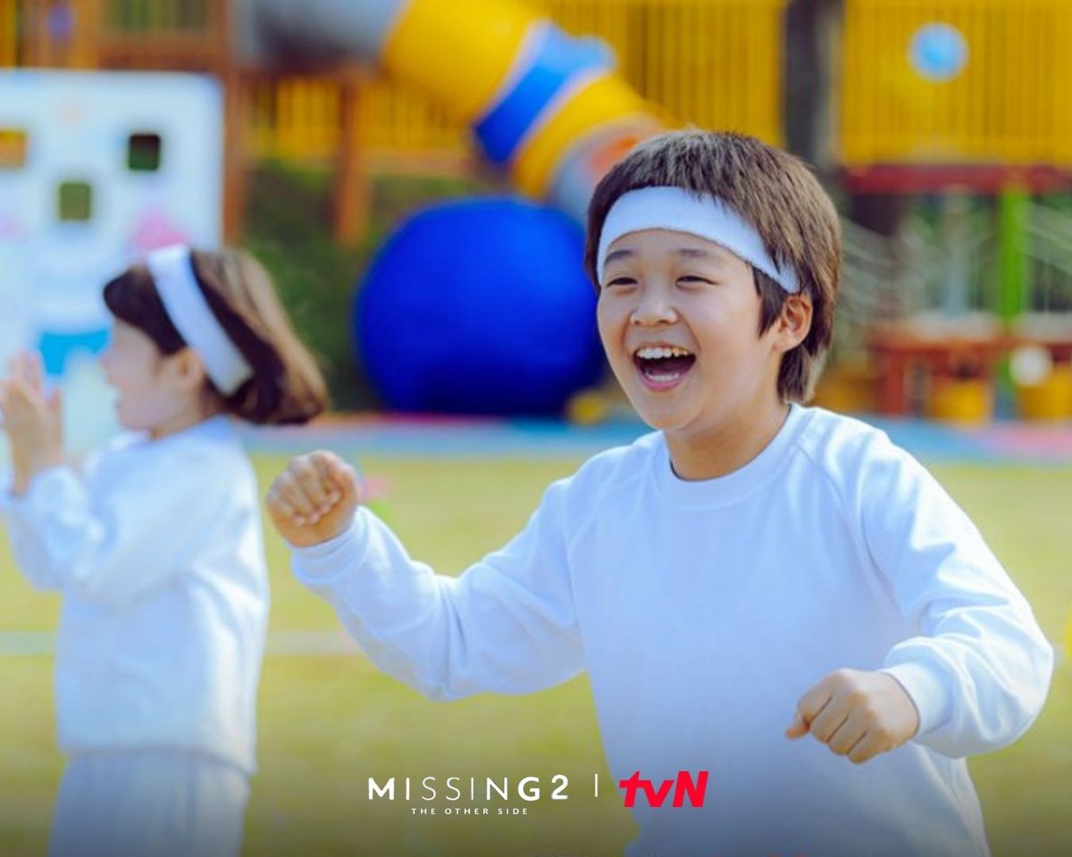 tvN_Asia's tweet photo. More faces, more secrets, and more twists! 🔍🕯️
#MissingTheOtherSide2
Every Thu & Fri 21:15 (GMT+8)
#tvNAsia #BestKoreanEntertainment #GoSoo #HeoJoonHo #AhnSoHee #HaJun #LeeJungEun #KimDongHwi #미씽그들이있었다2 #고수 #허준호 #안소희 #하준 #이정은 #김동휘 https://t.co/JAsyWrtqnk