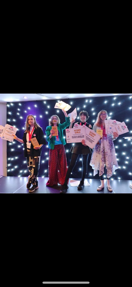 A huge congratulations to Y8 team Acorn Girls who won an unprecedented 3 awards at the ceremony last night at the OEC! The team won Sustainability, Making a Difference and Outstanding Journal. A huge well done to Electra, Holly, Freya and Keziah. A great achievement👏