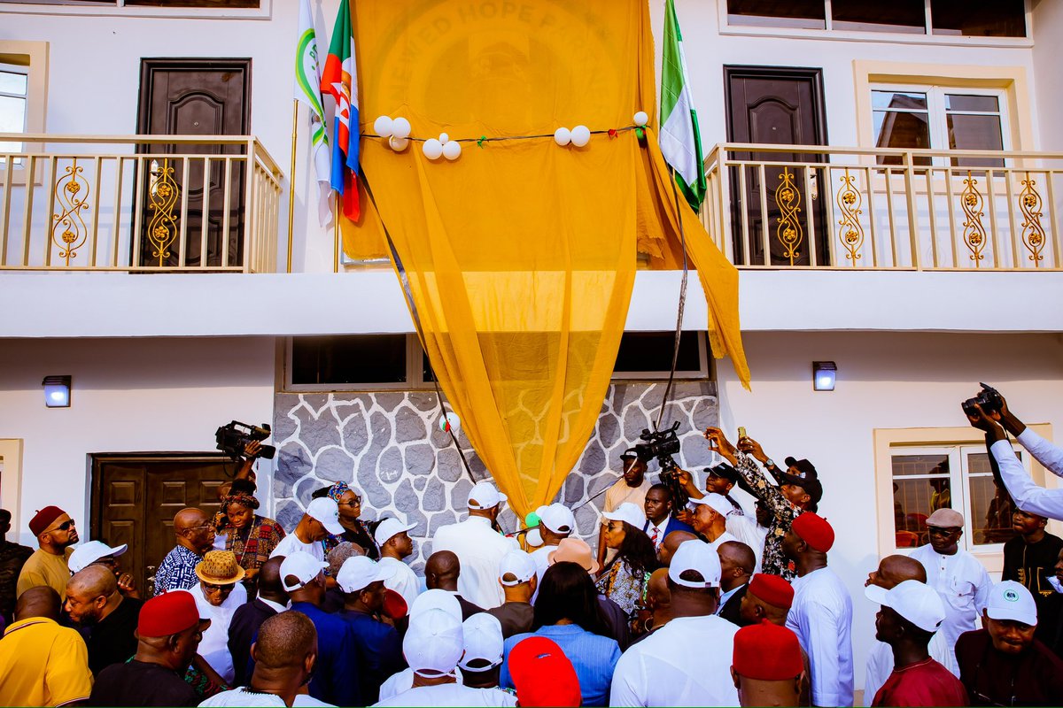 OfficialBenKalu tweet picture