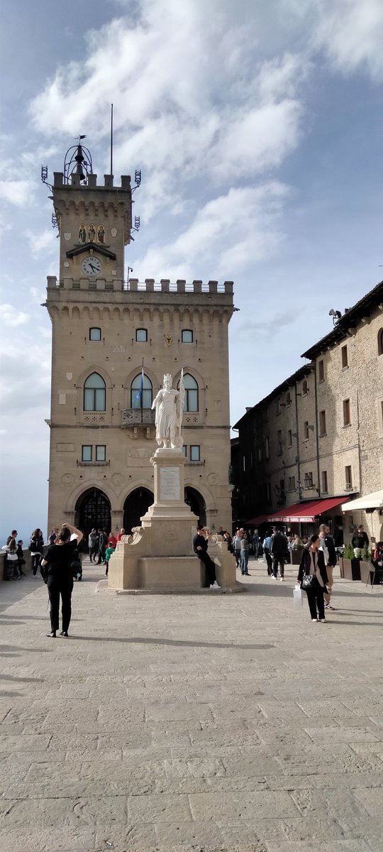 lafrancype's tweet photo. #SanMarino #primavera2025 https://t.co/Vfkt1q8Se6