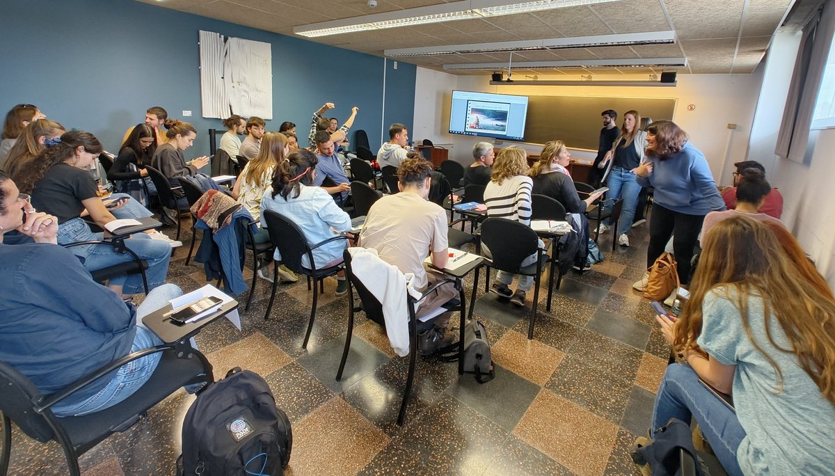 GR MAR_UdG (@grmar_udg) on Twitter photo Super interessant el workshop de <a href="/Med_Recover/">MedRecover</a> sobre Story Telling, amb <a href="/mrmelee_jesus/">Jesús Martínez Asencio</a>. Estratègies per connectar amb el públic sense perdre rigorositat.
<a href="/UdGCiencies/">Facultat de Ciències</a> <a href="/marineforest_/">Marine Forest</a> Super interessant el workshop de <a href="/Med_Recover/">MedRecover</a> sobre Story Telling, amb <a href="/mrmelee_jesus/">Jesús Martínez Asencio</a>. Estratègies per connectar amb el públic sense perdre rigorositat.
<a href="/UdGCiencies/">Facultat de Ciències</a> <a href="/marineforest_/">Marine Forest</a>