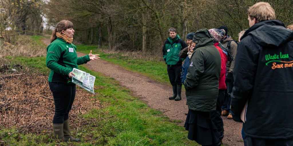 National #PlantHealthWeek is coming (5 to 12 May) and we'll have lots of #TreeHealth advice and information to share with you.

Don't miss our LIVE Tree Health Clinic on our Facebook page on Tuesday 6 May from 12 til 2, when our panel of experts will be answering your questions.