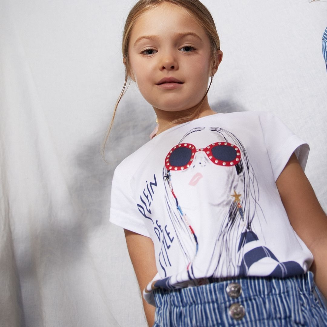 Camiseta de punto liso FRANCINE y short denim ANETTE de la colección Été A Biarritz 👒

#canadahouseofficial #weRcanada #spring #fashion #kids #modainfantil #étéabiarritz