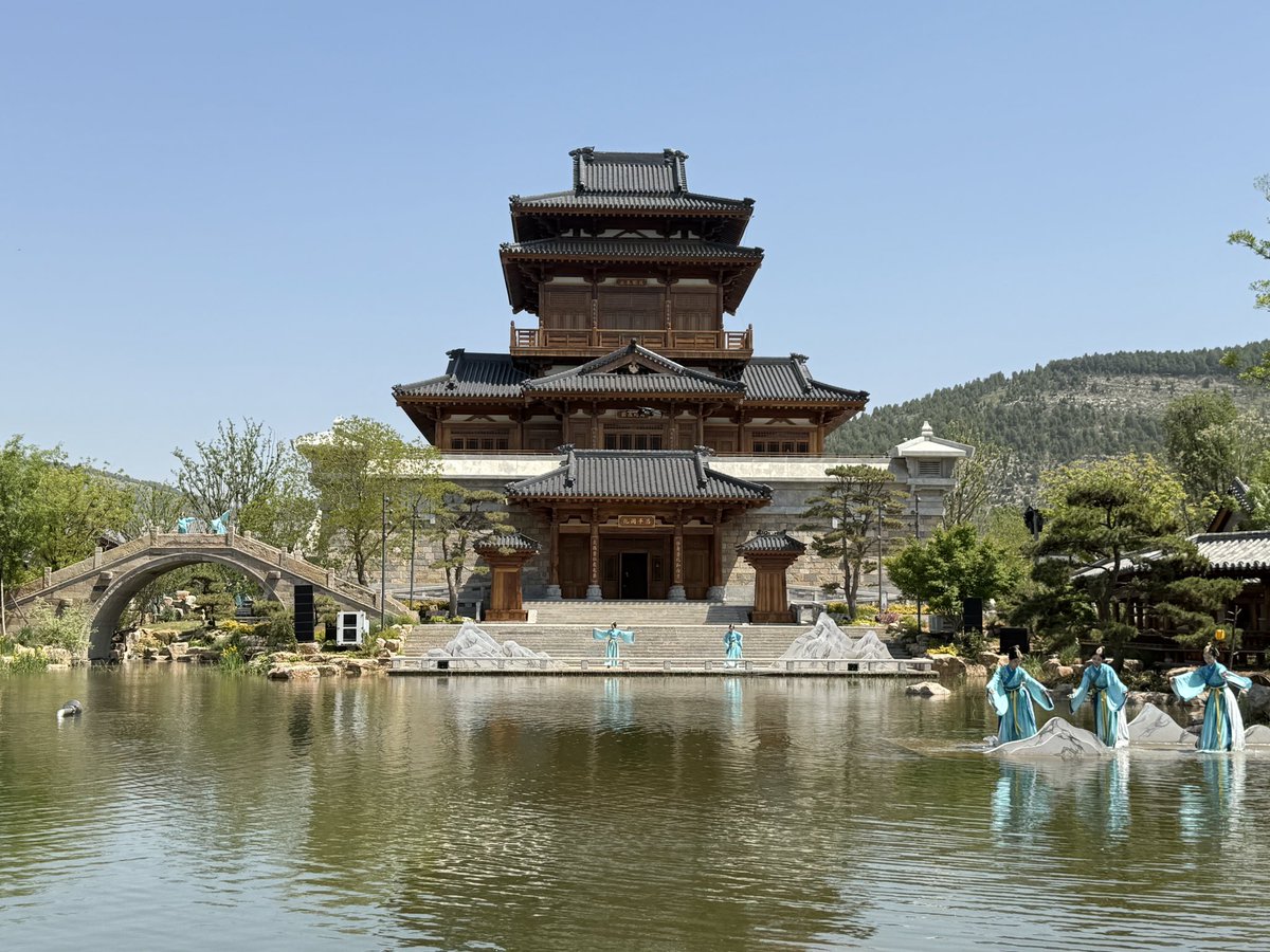 XuLi52940770's tweet image. Le village de Luyuan, situé dans la province du Shandong en Chine, est un charmant petit bourg qui incarne l’harmonie entre tradition et nature.
#ExploreShandong #ChinaUpClose
#Nishan #Confucius #一起看中国