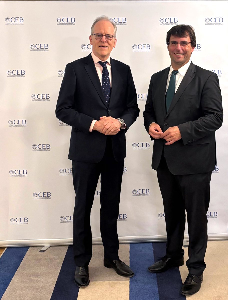 Pleased to welcome Dr. Marcus Optendrenk, Fin. Minister of North Rhine-Westphalia 🇩🇪 to the #CEB. Celebrating 15 years of partnership with <a href="/NRWBANK/">NRWBANK</a>, investing in social housing and refugee accommodation. Our work for #inclusion and #resilience continues.