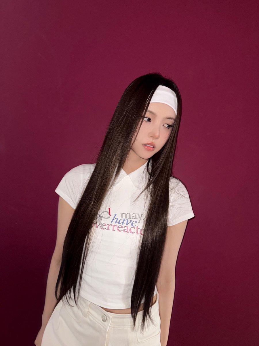 잇츠라이브 🎤🎵

#YUNAH #윤아 #ILLIT #아일릿