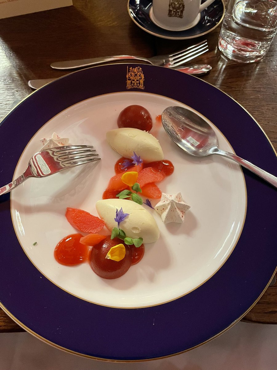 HACRegtlCol tweet media