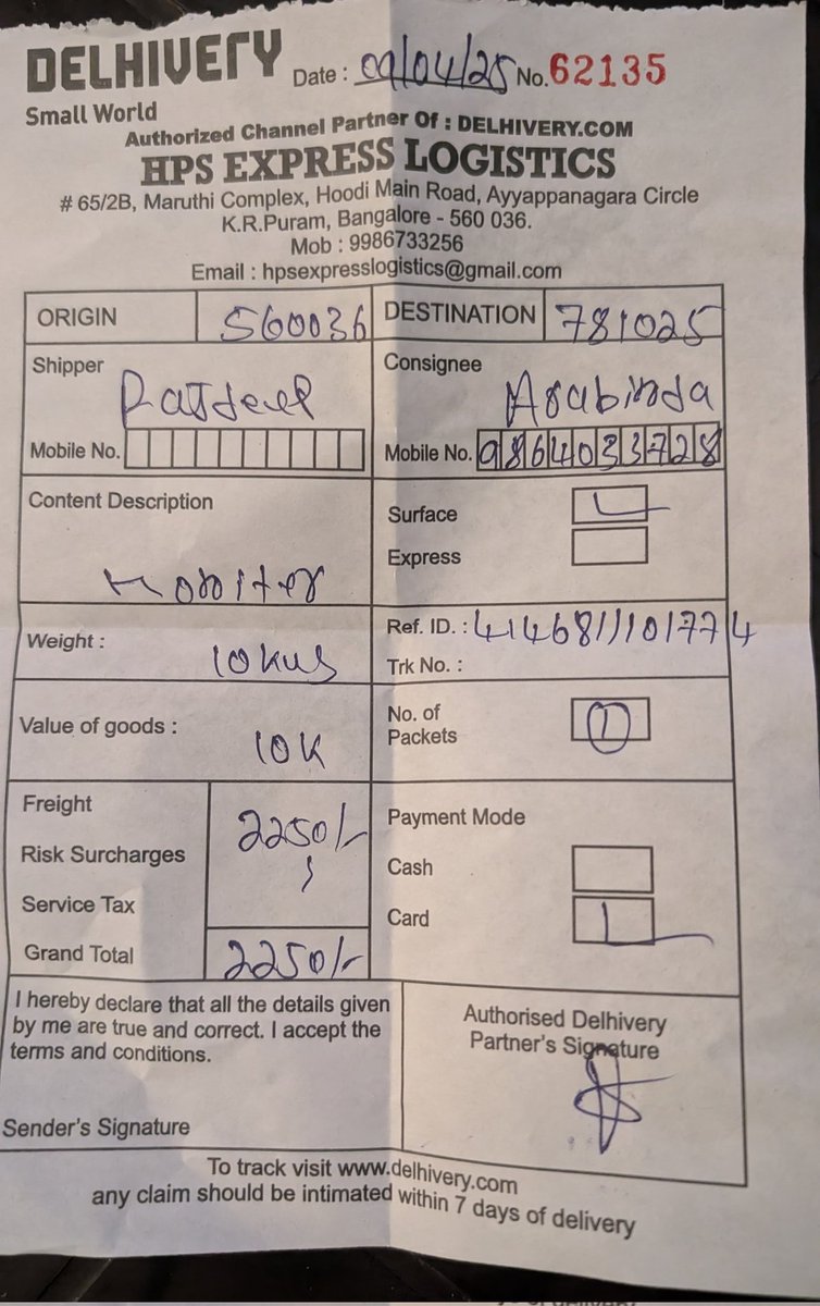 rajdeepmahanta's tweet photo. @delhivery Whats wrong with your services? Where is my parcel? When will I receive it? It's been 15 days. Worst services I have ever seen. https://t.co/EDGLht8J19