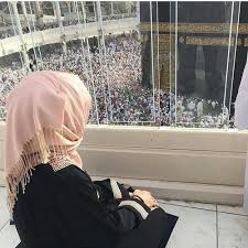 AMAL KHAN 🥀 tweet media