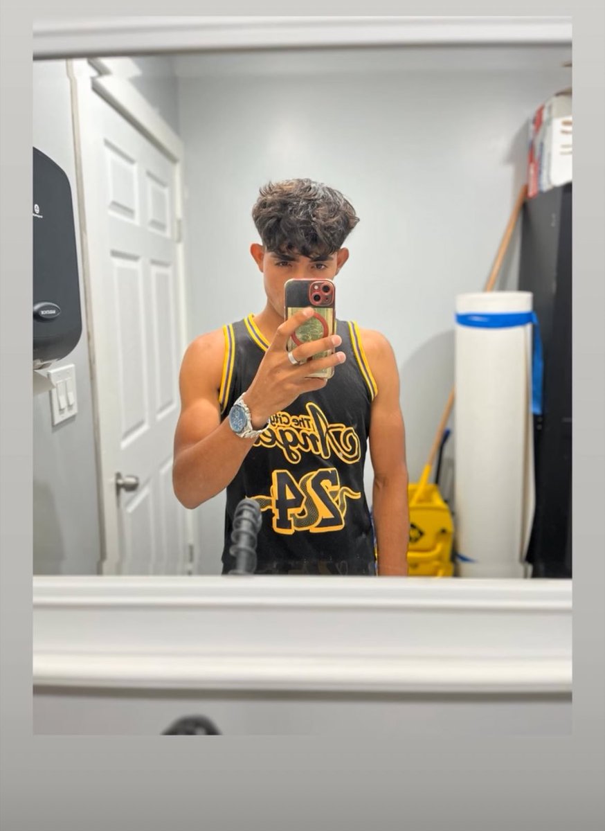 Sácate la verga, de nada.