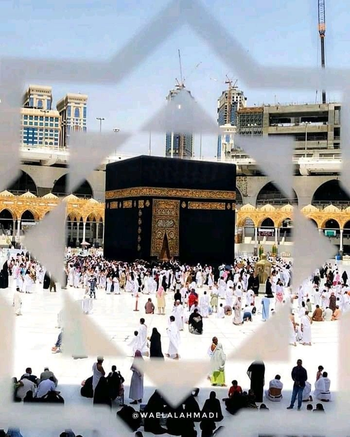 🌹 ٱلسَّلَامُ عَلَيْكُمْ  ~  جمعہ مبارک 🌹
25-04-2025

🫶 اللَّهُمَّ صَلِِّ عَلَى مُحَمَّدِ النَّبِيِّ الْأُمِّي وَعَلَى آلِهِ وَسَلَّمْ تَسْلِيمًا  🫶

Prophet  ﷺ said: 🌹
“The greatest struggle is to battle your own soul, to fight the evil within yourself.”

مصطفیٰ جان رحمت پہ