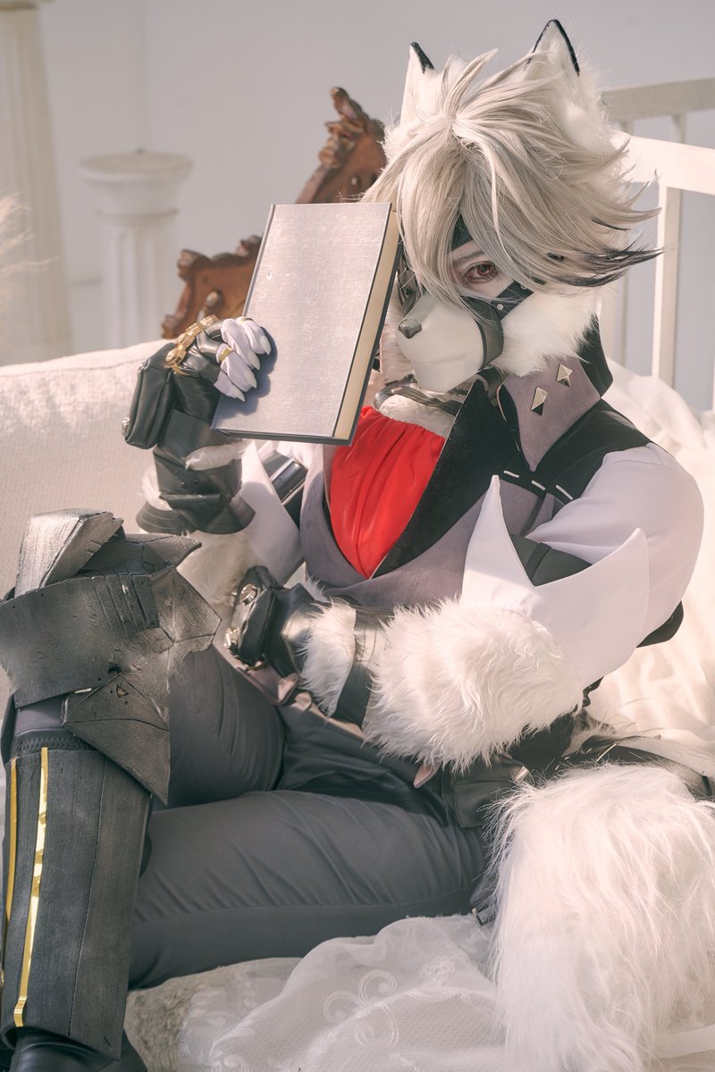 「ゼンゼロ/コスプレ ライカン」|女将🐺❤️‍🔥4/1アコマルD17🥳通知❌のイラスト