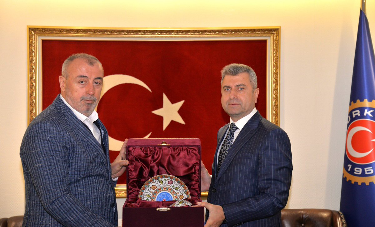 VeliSolak's tweet photo. T.C. Çalışma ve Sosyal Güvenlik Bakanlığı Çalışma Genel Müdürümüz Sayın Mehmet BAŞ’ı Genel Merkezimizde misafir ettik.

Genel Müdürümüz ile çalışma hayatındaki güncel konular hakkında sohbet ettik.

Nazik ziyaretleri için teşekkür ederim.

@csgbakanligi 
@turkiskonf 
@TurkiyeHaberis 
@mehmet_bas61