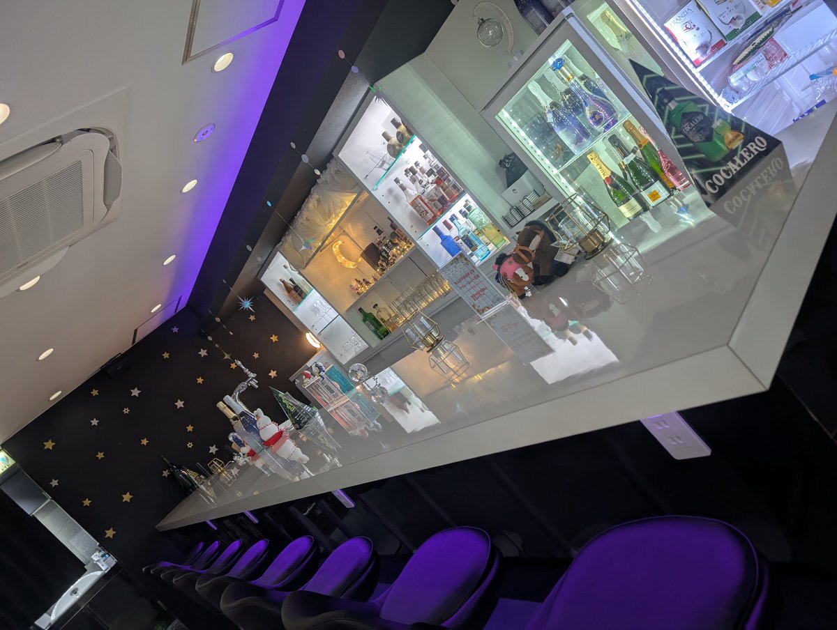 letoile_AKB's tweet image. 本日もオープンしました！華金！
23時までお待ちしてます⭐

はなこ(@hanako_ELEcT)
ゆりか(@letoile_yurika)20:00〜
ことね(@letoile_korone)

#秋葉原レトワール #letoile #星乙女 #秋葉原コンカフェ #アキバコンカフェ #昭和通りコンカフェ #コンカフェ #コンカフェ飲み放題