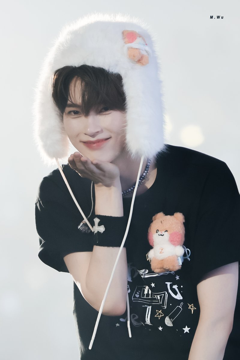 M_Wuuuu's tweet photo. 250419

#장하오 #ZHANGHAO #章昊
#성한빈 #SUNGHANBIN #成韩彬
#제로베이스원 #ZEROBASEONE #ZB1 https://t.co/UwqlhcfZ97