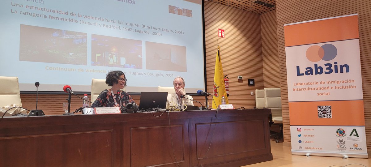 Ya hemos empezado el segundo día, ¿quién más nos sigue?

Ponencia 4: Migración, desaparición y búsqueda: la caravana de madre centroamericanas, con Profesora Inmaculada Antolínez Domínguez.