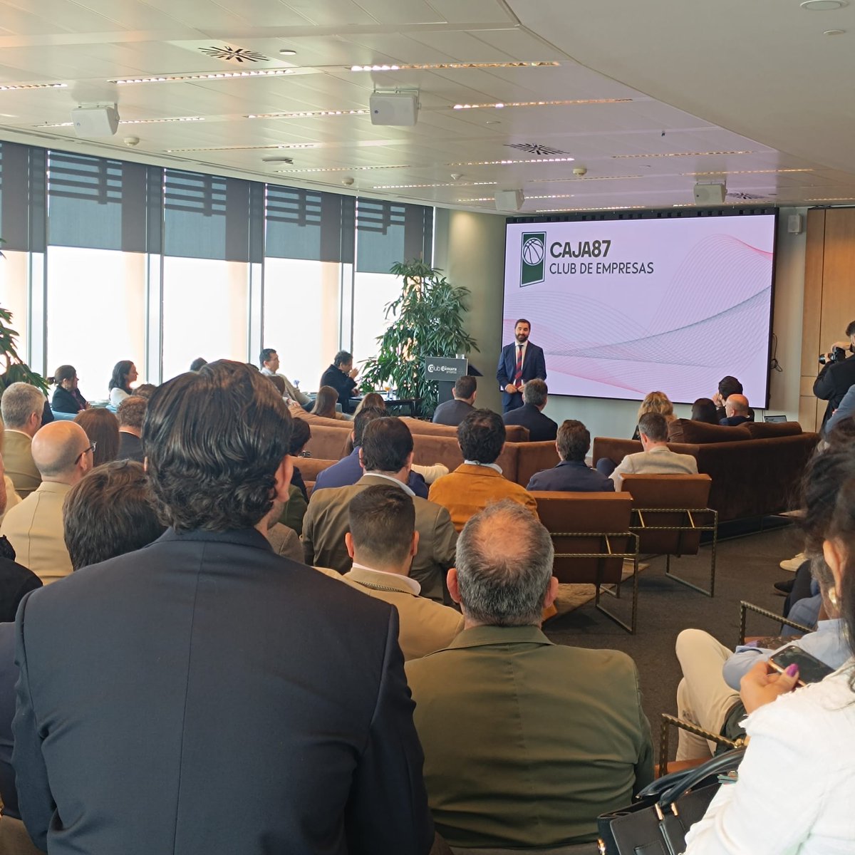 ¡Hoy estamos acogiendo la presentación del Club de Negocios de <a href="/caja87basket/">Insolac Caja 87 Basket</a> en el #ClubCámaraAntares💼!

✅¡Desde el #ClubCámara seguimos impulsando el #networking y las #oportunidades para impulsar el tejido empresarial sevillano!