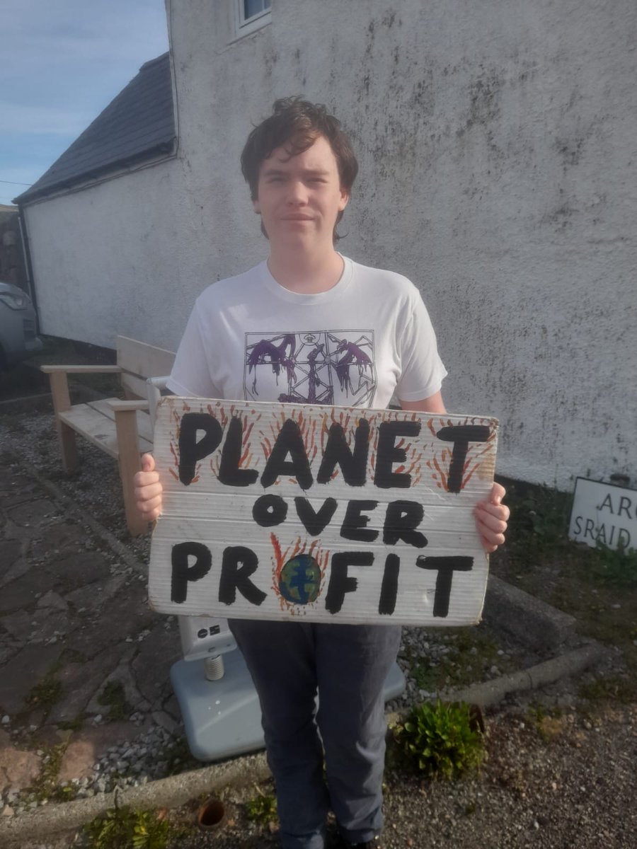 FinlayPringle's tweet image. Climate strike week 331

'Another futile warning of a world that is already here'

#climatestrike #fridaysforfuture #ClimateJusticeNow #PeopleNotProfit