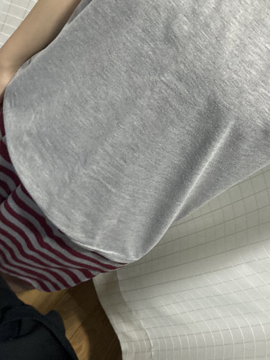 제발 몸이 찌뿌둥하면 제발 국가공인안마원에서 안마 받자
지금 안마 받고 집 가는 길인데 무중력길 걷는것처럼 너무너무 가벼움
오른쪽 다리 짧은거랑 오른쪽으로 돌아 누워서 폰 하는 것도 귀신같이 알아맞추심
마사지 받는거 좋아해서 어릴때부터 웬만한건 다 받아봤는데 국가공인이 짱이야