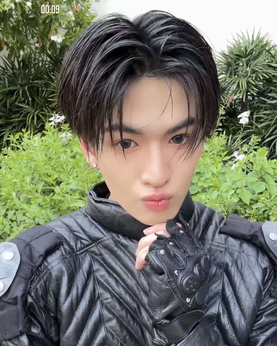 BoLorJin_'s tweet image. น่ารักเกินไปอะเปล่า 🤪😜

#JINWOOKkim
#BOWWOWchallenge