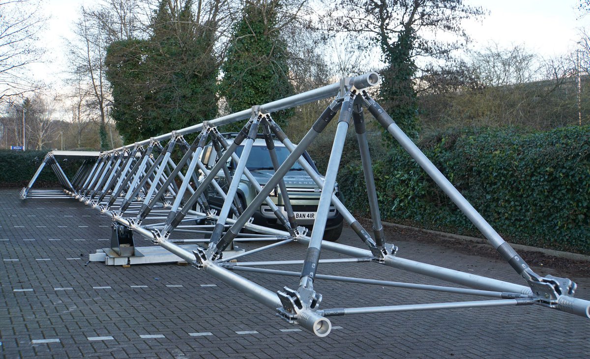 EasiBridge's tweet image. Launch trials of new EB100 capability supported by @DASAccelerator
30m (100') vehicle bridges transportable in light-trailers #Easibridge #GetOverIt
@thinkdefence
@nicholadrummond
@UKArmyLogistics
@Proud_Sappers
@agbdrilling
@Havoc_Six
@militaryhistori
@UKDefJournal
@Commando_Ops