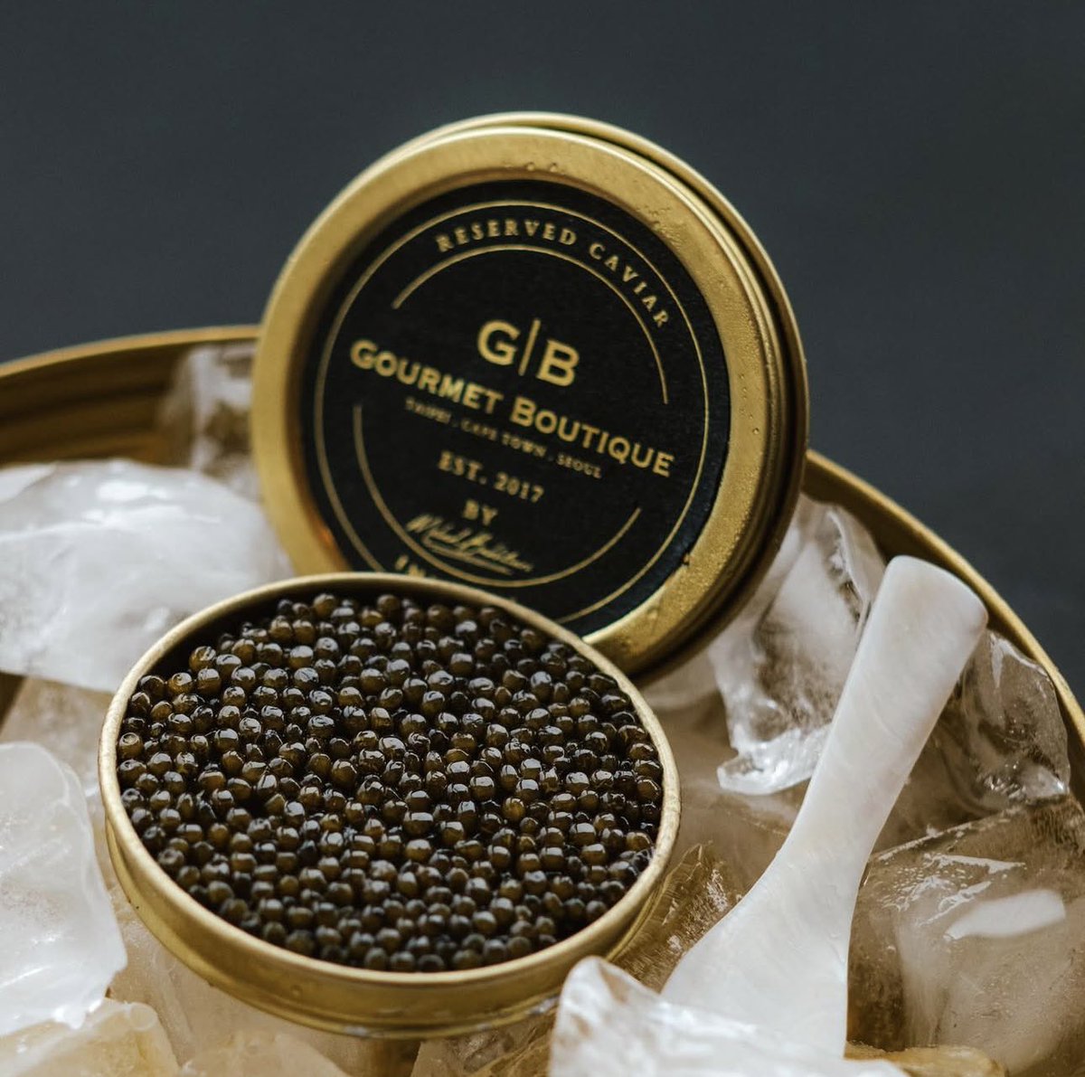 Indulge in the ultimate taste experience at #BUBBLESandBUMPS 

What’s on the menu?

• Rare caviar
• Champagne &amp; boutique wine tastings
• Curated floating canapés
• Private tours of  blu_line luxury showroom
• Exclusive discounts!

Tickets are flying webtickets.co.za/v2/event.aspx?…