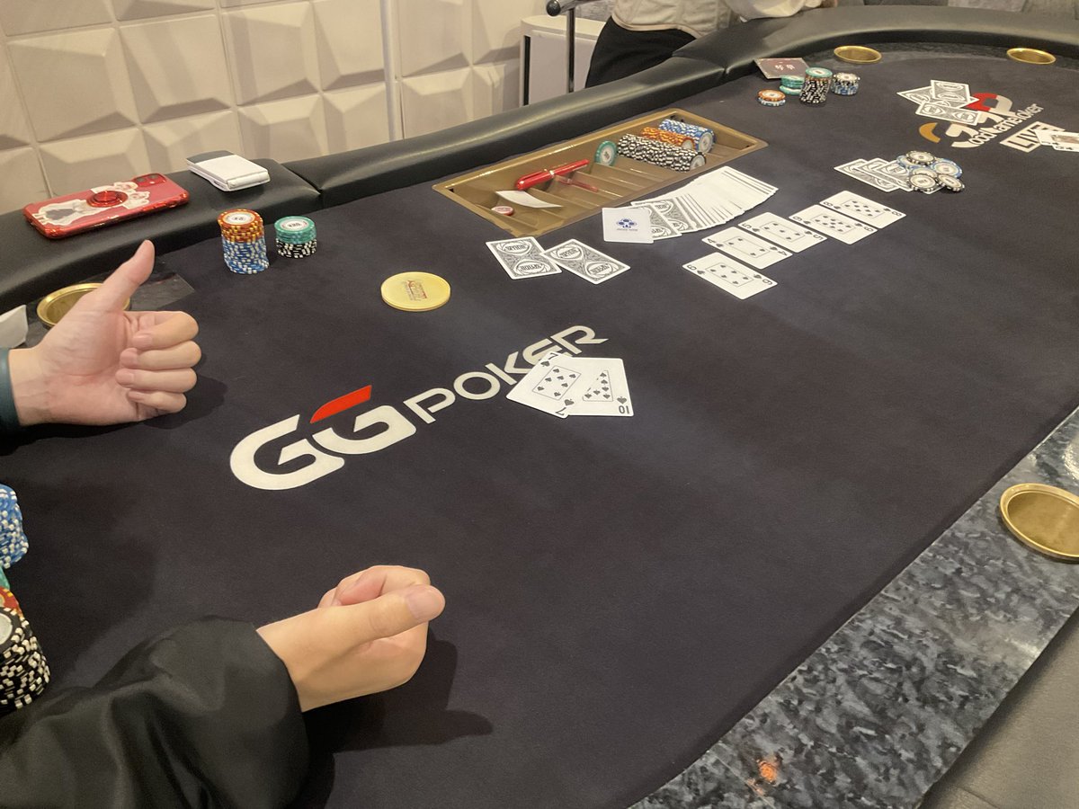 GGPL_shinjuku's tweet photo. ♠️♥️♣️♦️JACKPOT♦️♣️♥️♠️

本日GG新宿で
ストレートフラッシュが出ました💥
♠️6♠️7♠️8♠️9♠️10

JACKPOTご獲得おめでとうございます‼️‼️

JACKPOTはすべてのテーブルで適用され、該当ゲームに参加していた全員にシェアされます🎉🥳

#GG新宿 
#東京ポーカー
#アミューズメントカジノ https://t.co/cEjtfB3B5m