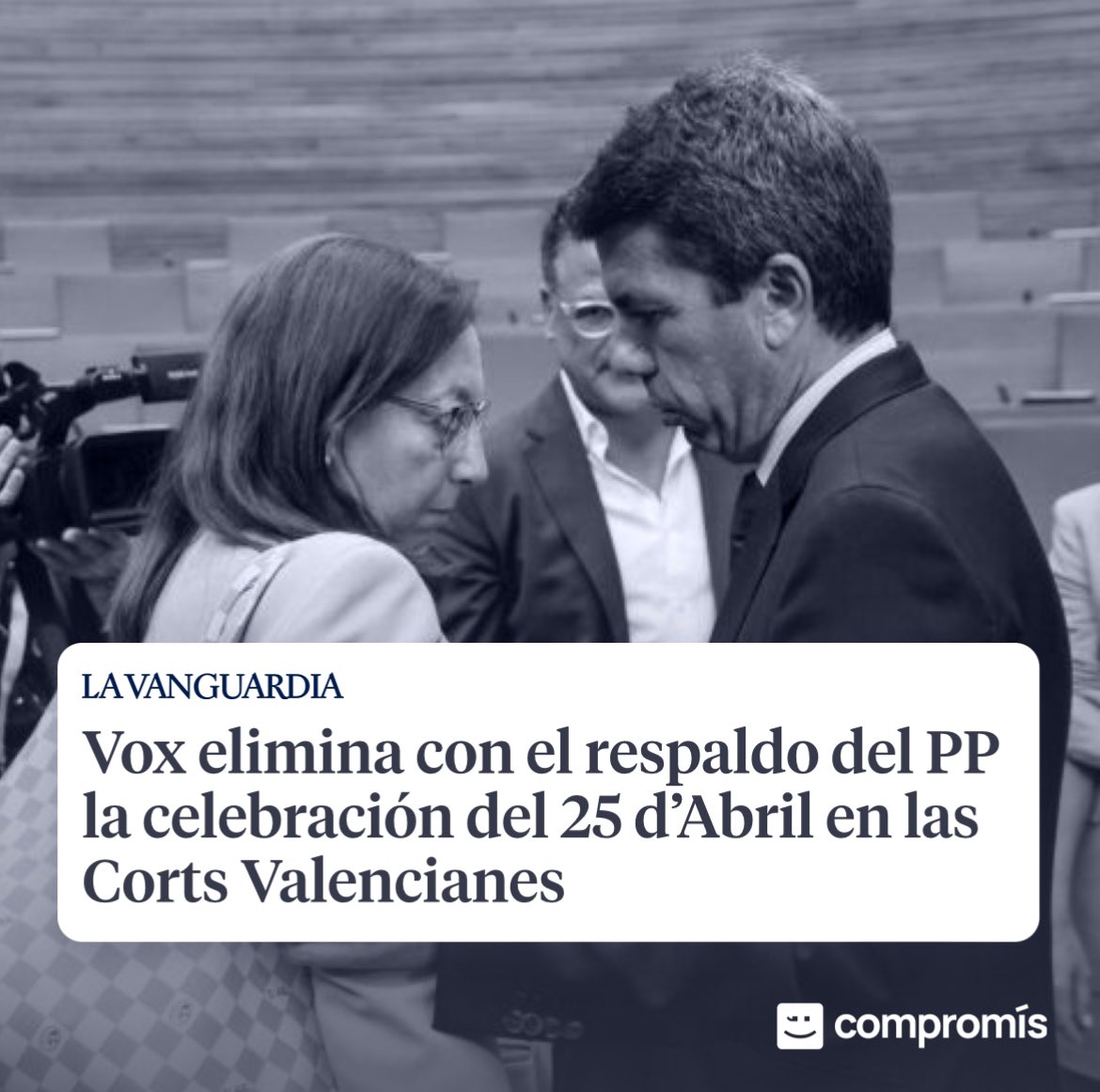 VicentMarza's tweet photo. Tres segles després segueixen intentant acabar amb la nostra identitat com a poble, però no saben que hem renascut tantes voltes que ja som indestructibles.

Bon #25Abril. Bona Diada del País Valencià! https://t.co/Urg0TbrP1J