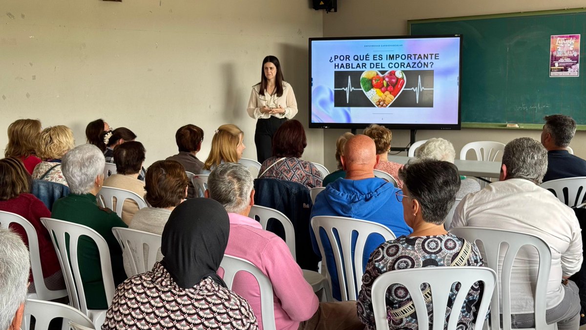 DaiichiSankyoES's tweet photo. Arranca en Málaga la quinta edición del Proyecto Lavanda para promover la salud en el medio rural, una iniciativa de @APAM_Malaga y la @diputacionMLG cuyo objetivo principal es promover la prevención de las #EnfermedadesCardiovasculares en zonas rurales.
🏥 La jornada ha contado con un taller de prevención de #Ictus y #ECV impartida por la Dra. Marina Melgar Velasco, Medicina Interna en el Hospital de la Serranía de Ronda (@Salud_Serrania), donde se han abordado temas como:
💠 Principales factores de riesgo de las enfermedades cardiovasculares
💠Estrategias de prevención
💠Detección de los síntomas de manera temprana
💠Diferencias de sintomatología entre hombres y mujeres
Desde #DaiichiSankyoES colaboramos con esta iniciativa en línea con nuestro compromiso con la salud, la prevención y la equidad en el acceso sanitario. Para más información: https://t.co/h2YZpUqiNG
#ProyectoLavanda #SaludCardiovasscular #Ictus #Prevención #WeCareForEveryHeartbeat