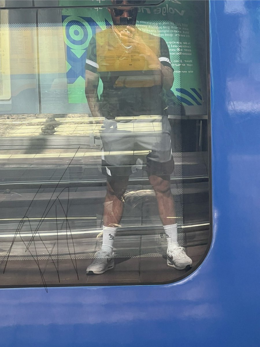 tvthob's tweet photo. #Travels https://t.co/fAdNUiJGIy