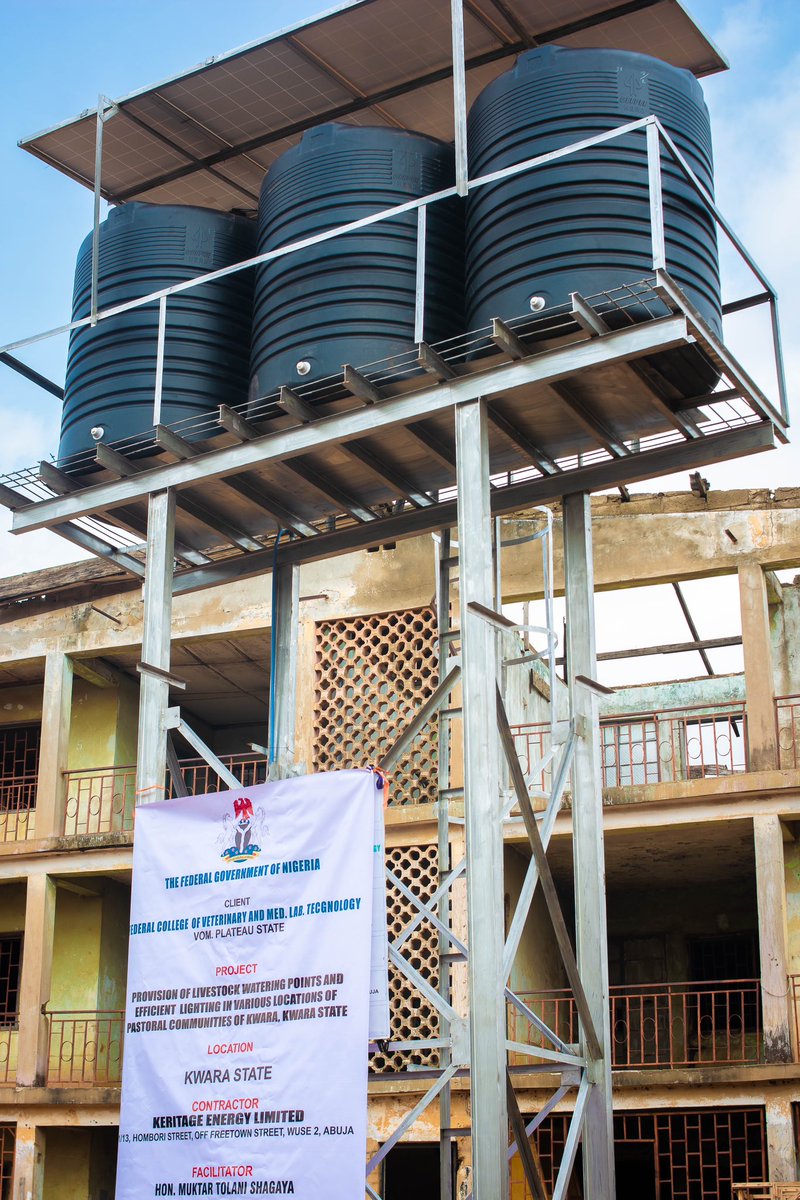 Premier_100's tweet photo. The people of ASA community, Ilorin are just eating good this period🔥

Another project facilitated by Honorable @MuktarShagaya has just been commissioned. One of many to come✅ https://t.co/8us89liAWk