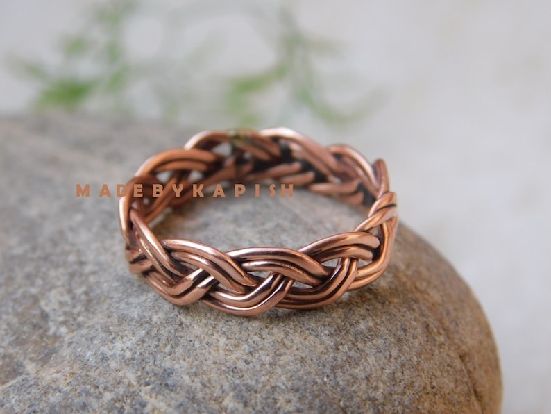 kukustoreart's tweet photo. https://t.co/u8b4SpH3tu
#Womensring #CopperRing #7thAnniversaryGift #ArthritisRing
#CopperRingWomen #CopperRing #CopperJewelry #ArthritisJewelry #AdjustableRing #GiftsforHer #TwistedRing #SolidCopperRing #PureCopper #Ring #ChunkyRing #FreeGift #Freeship #RingForMen #ringforsale https://t.co/nXqC1SvE0e