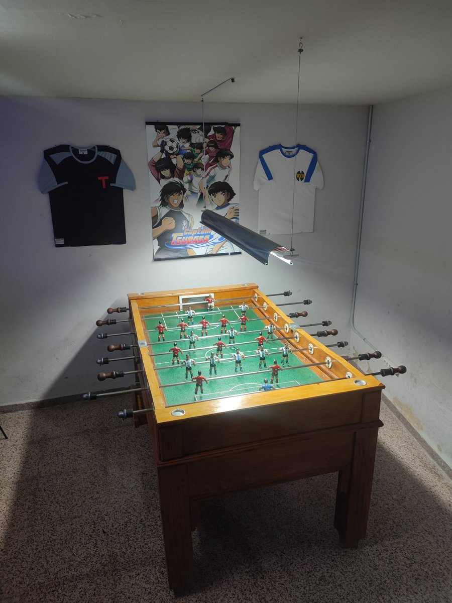 RMarcianitos's tweet photo. Mañana sábado 26 a las 18:00h, 1°Torneo de futbolín en la asociación RetroMarcianitos, crees que eres bueno, demuéstralo, no vaya a ser que te toque pasar por debajo del futbolín😂😂😁💪 https://t.co/KctiP9ulnf